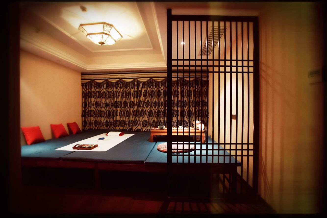 前天去了闸北公园高档保健足浴减压会所(闸北公园万达SPA)