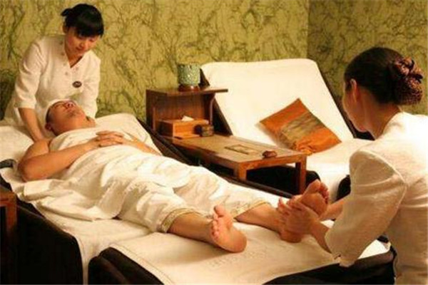 带朋友去清扬家乐福高档足道SPA会所,体验感超级棒,一定要去一次哦